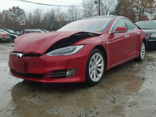5YJSA1E24HF183728 - 2017 TESLA MODEL S RED photo 2
