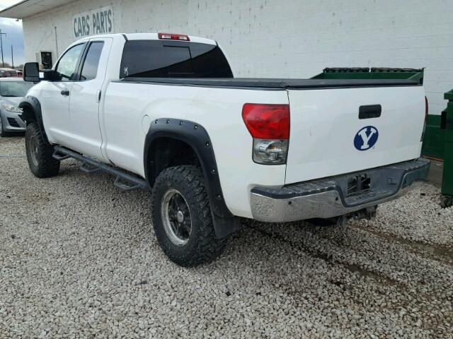 5TFCV54168X006273 - 2008 TOYOTA TUNDRA DOU WHITE photo 3