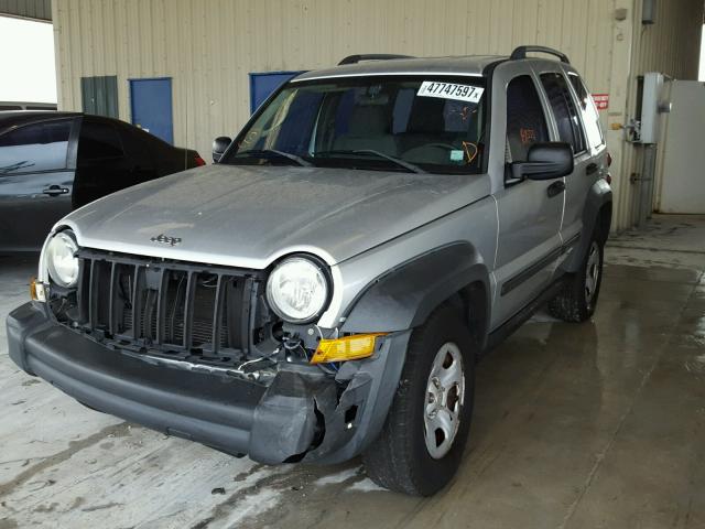 1J4GK48K46W183294 - 2006 JEEP LIBERTY SP GRAY photo 2