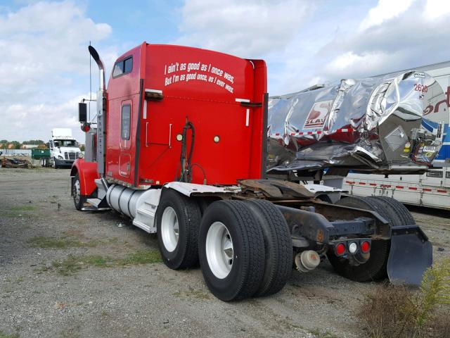 1XKWD49X81R870764 - 2001 KENWORTH CONSTRUCTI RED photo 3