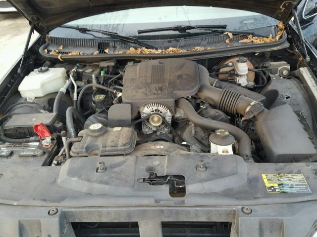 1LNHM83WX4Y677422 - 2004 LINCOLN TOWN CAR U BLACK photo 7