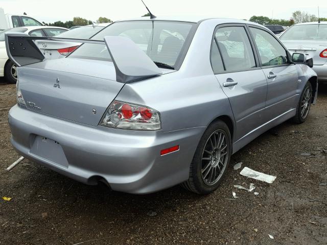 JA3AH86D75U033209 - 2005 MITSUBISHI LANCER EVO SILVER photo 4