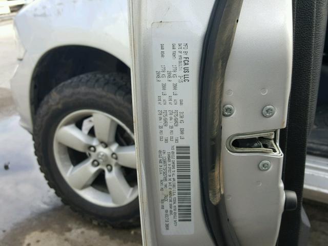 1C6RR7FT5FS657095 - 2015 RAM 1500 ST SILVER photo 10