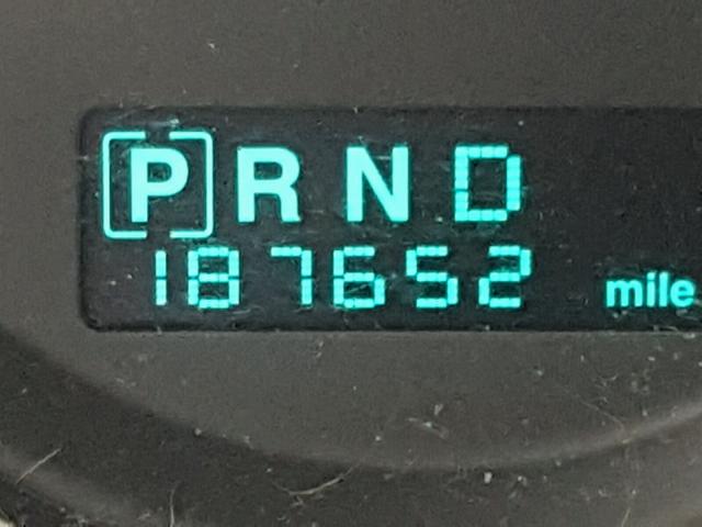 1J8HG48K57C663674 - 2007 JEEP COMMANDER თეთრი ფოტო 8