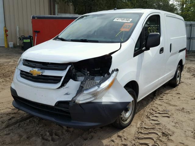 3N63M0YN4FK709823 - 2015 CHEVROLET CITY EXPRE WHITE photo 2