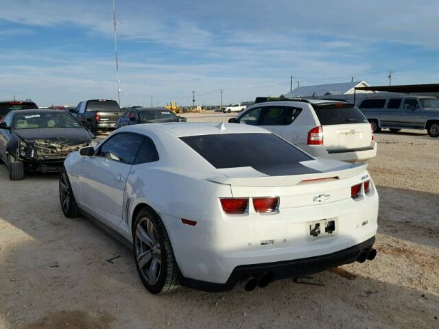 2G1FL1EP7D9801011 - 2013 CHEVROLET CAMARO ZL1 WHITE photo 3