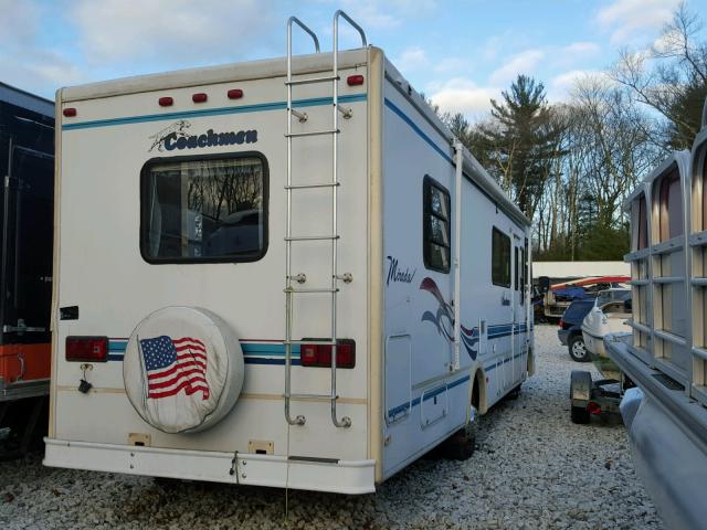 3FCLF53G5VJA22258 - 1998 MIRA MOTORHOME WHITE photo 4