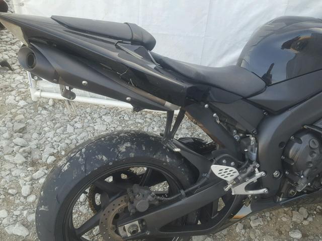 JYARN13E75A014514 - 2005 YAMAHA YZFR1 BLACK photo 6