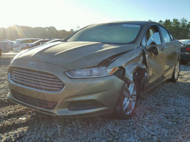 3FA6P0HR5DR135074 - 2013 FORD FUSION SE GREEN photo 2