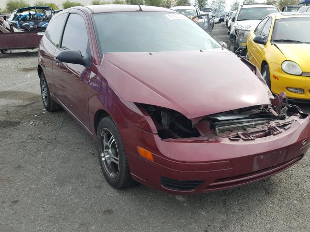 1FAFP31N46W201624 - 2006 FORD FOCUS ZX3 RED photo 1
