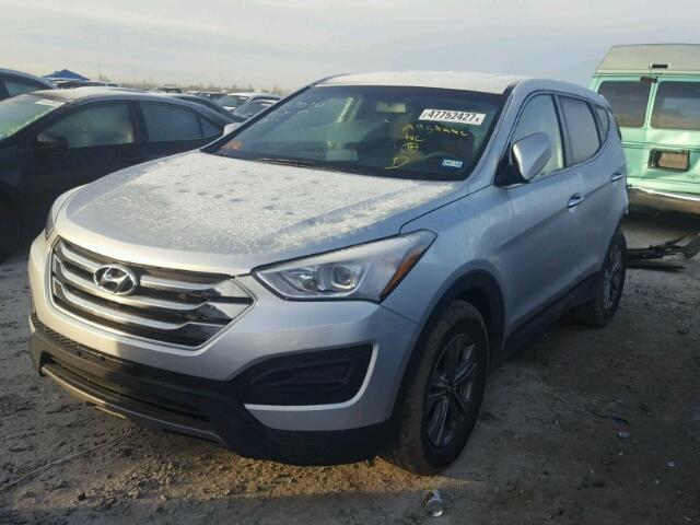 5XYZTDLB2FG291042 - 2015 HYUNDAI SANTA FE S SILVER photo 2