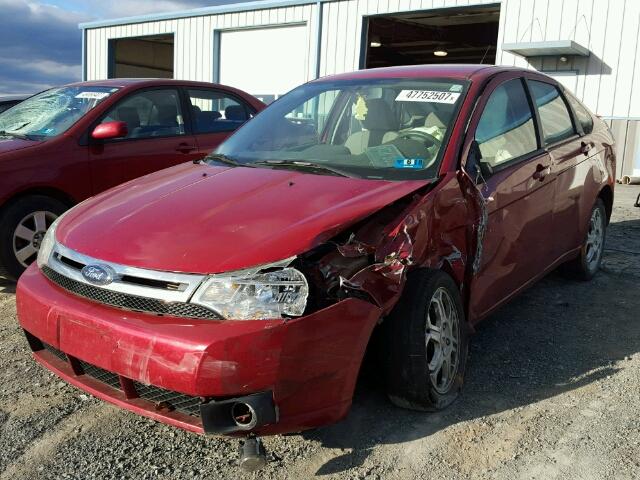 1FAHP36N69W122459 - 2009 FORD FOCUS SES RED photo 2