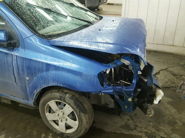 KL1TD56E09B308974 - 2009 CHEVROLET AVEO LS BLUE photo 9