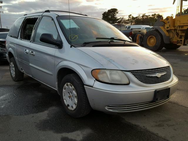 2C4GP44311R358379 - 2001 CHRYSLER TOWN & COU SILVER photo 1