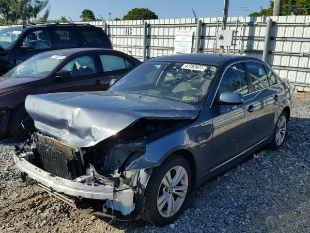 WBANV1C5XAC158170 - 2010 BMW 528 XI GRAY photo 2