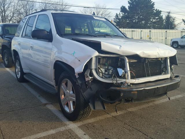 1GNDT13S682253200 - 2008 CHEVROLET TRAILBLAZE WHITE photo 1