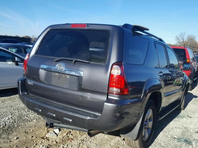 JTEZU14RX68046225 - 2006 TOYOTA 4RUNNER SR GRAY photo 4