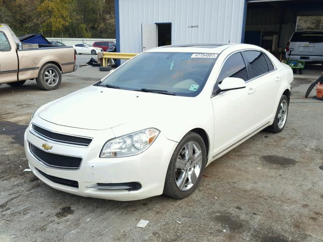 1G1ZD5E70BF184931 - 2011 CHEVROLET MALIBU 2LT WHITE photo 2