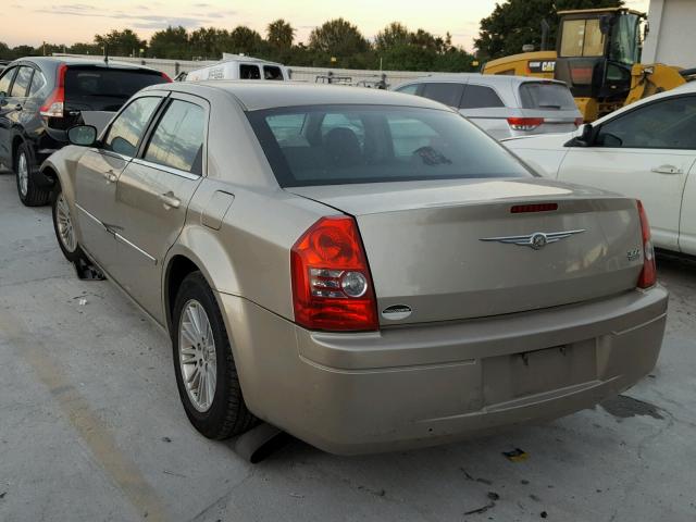 2C3KA43D99H614666 - 2009 CHRYSLER 300 LX GOLD photo 3