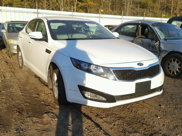 5XXGM4A72DG155045 - 2013 KIA OPTIMA LX WHITE photo 1