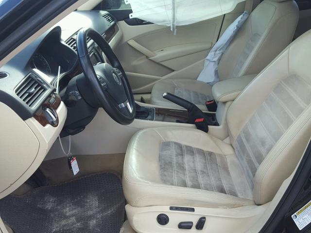 1VWCP7A37CC004444 - 2012 VOLKSWAGEN PASSAT SEL BLACK photo 5