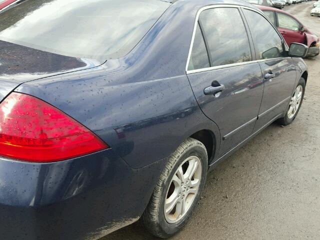 1HGCM563X7A033805 - 2007 HONDA ACCORD SE BLUE photo 4