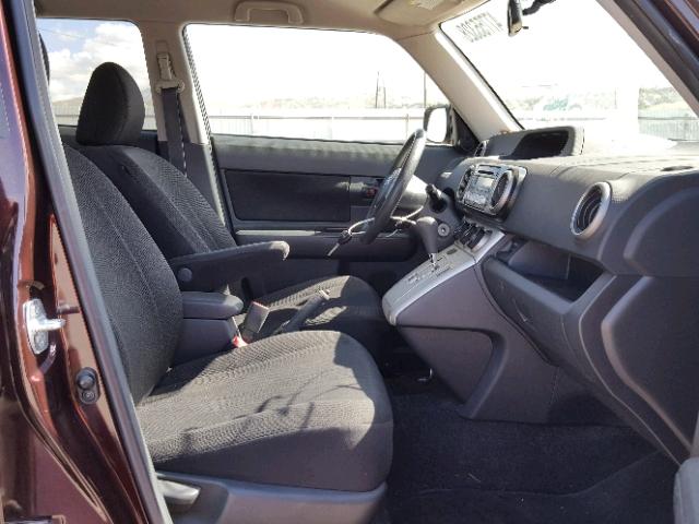 JTLKE50E981037531 - 2008 TOYOTA SCION XB Бордовый фото 5