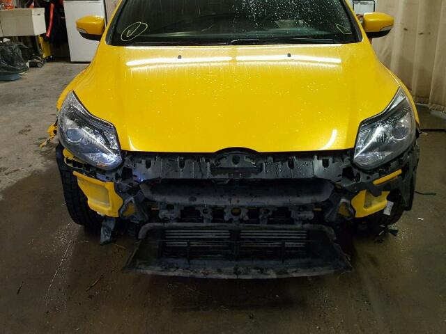 1FADP3L95DL324872 - 2013 FORD FOCUS ST YELLOW photo 9