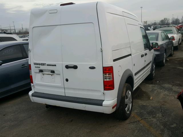 NM0LS7BN1AT025527 - 2010 FORD TRANSIT CO WHITE photo 4