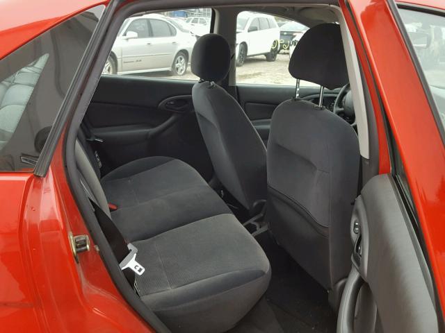 1FAFP34P62W146102 - 2002 FORD FOCUS SE RED photo 6