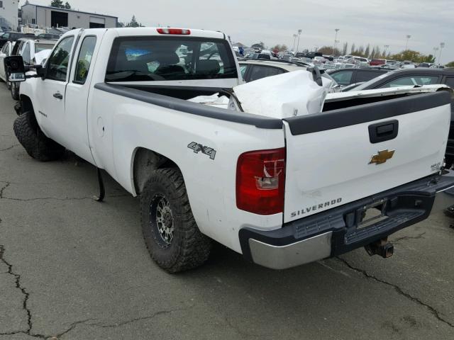 1GCHK49K09E152773 - 2009 CHEVROLET SILVERADO WHITE photo 3