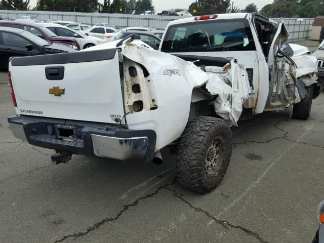 1GCHK49K09E152773 - 2009 CHEVROLET SILVERADO WHITE photo 4