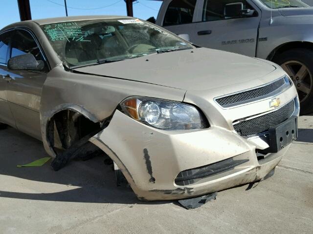 1G1ZB5E05CF329472 - 2012 CHEVROLET MALIBU LS GOLD photo 9