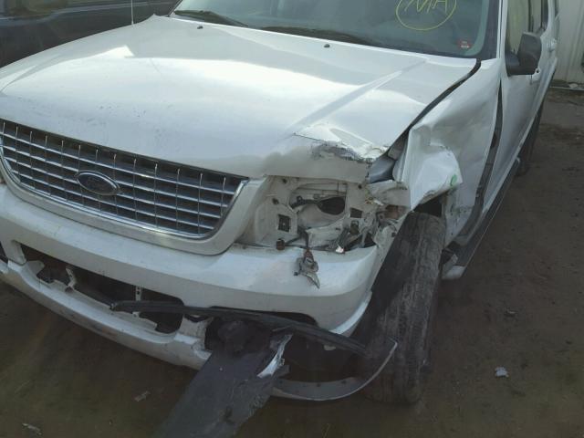 1FMZU75W53ZA92509 - 2003 FORD EXPLORER L WHITE photo 9