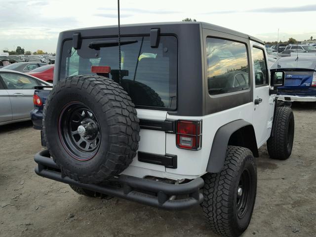 1C4AJWAG7HL638983 - 2017 JEEP WRANGLER S WHITE photo 4