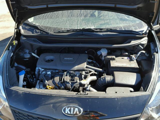 KNADM4A32H6115727 - 2017 KIA RIO LX Սև լուսանկար 7