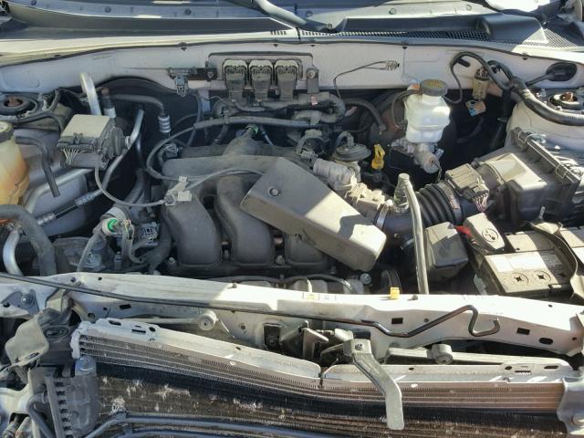 1FMYU93156KA38204 - 2006 FORD ESCAPE XLT SILVER photo 7