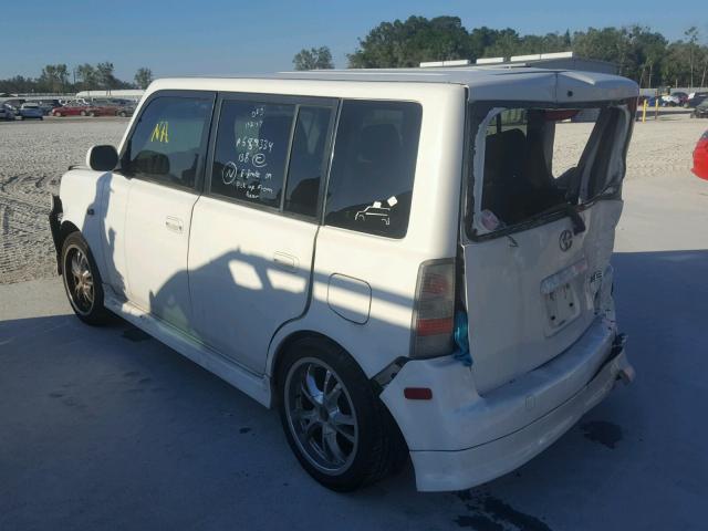 JTLKT334050177210 - 2005 TOYOTA SCION XB WHITE photo 3