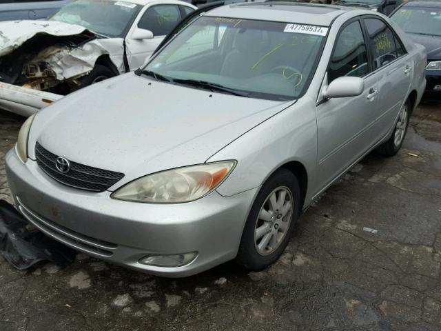 4T1BE32KX4U311164 - 2004 TOYOTA CAMRY LE SILVER photo 2