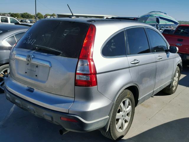 JHLRE38778C045736 - 2008 HONDA CR-V EXL SILVER photo 4