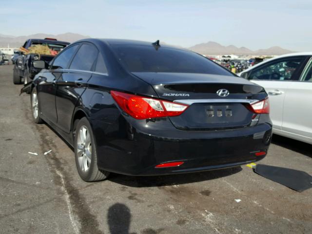 5NPEC4AC5BH172415 - 2011 HYUNDAI SONATA SE BLACK photo 3