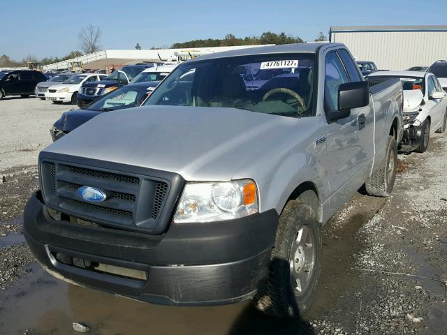 1FTRF12278KE34779 - 2008 FORD F150 SILVER photo 2