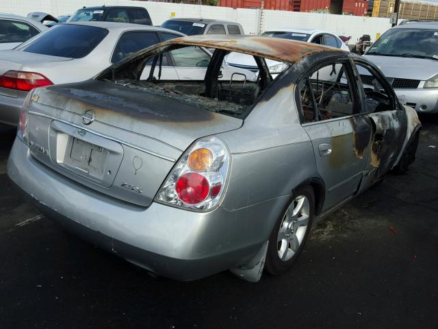 1N4AL11D93C204887 - 2003 NISSAN ALTIMA BAS SILVER photo 4