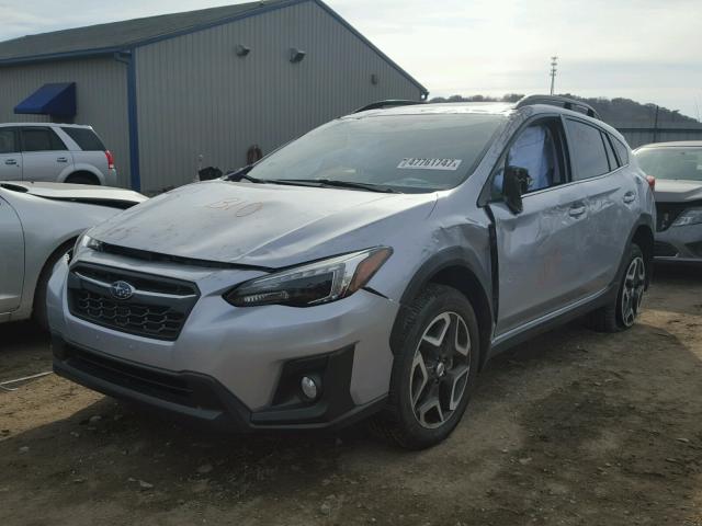 JF2GTAMCXJH210853 - 2018 SUBARU CROSSTREK SILVER photo 2