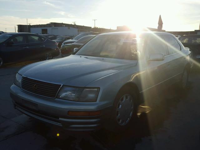 JT8BH28F2V0075925 - 1997 LEXUS LS 400 GREEN photo 2