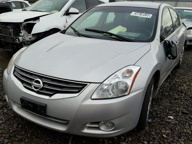 1N4AL2AP6BC154013 - 2011 NISSAN ALTIMA BAS SILVER photo 2