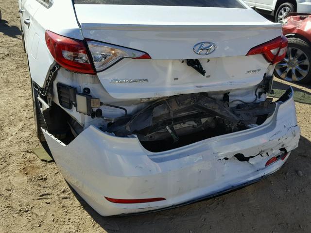 5NPE34AF8FH077654 - 2015 HYUNDAI SONATA SPO WHITE photo 9