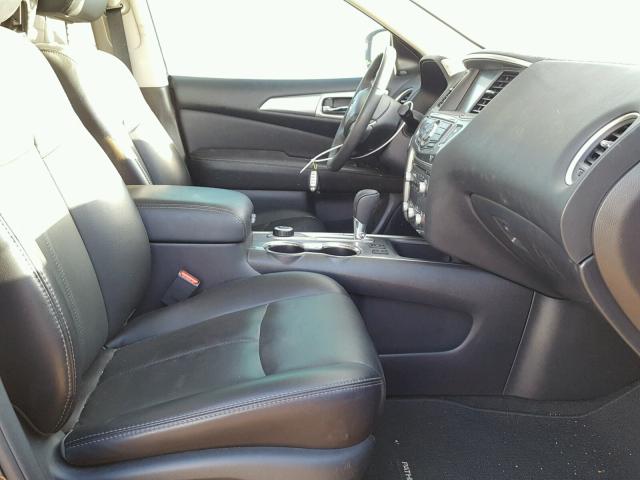 5N1DR2MM4HC625894 - 2017 NISSAN PATHFINDER GRAY photo 5