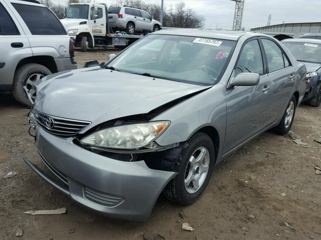 JTDBE32K263059505 - 2006 TOYOTA CAMRY LE 灰色 照片 2
