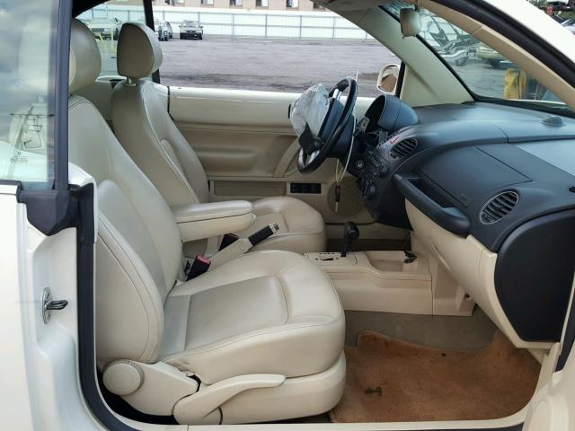 3VWRG31Y98M411881 - 2008 VOLKSWAGEN NEW BEETLE Krem foto 5